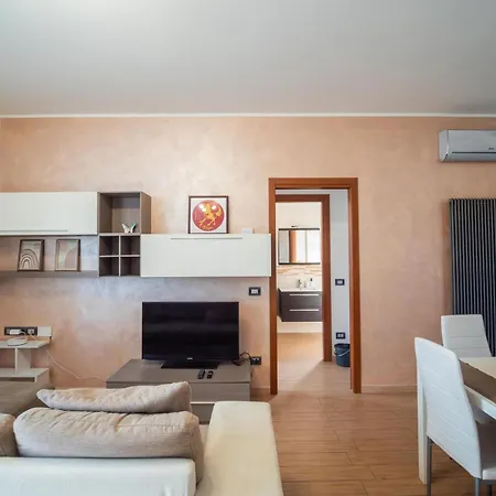 Senna - Near Ferrari & Maranello - Self Check In H24 - 6 Sleeps Apartamento *