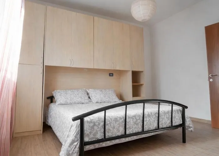 Senna - Sleeps 6 - Near Ferrari Appartamento